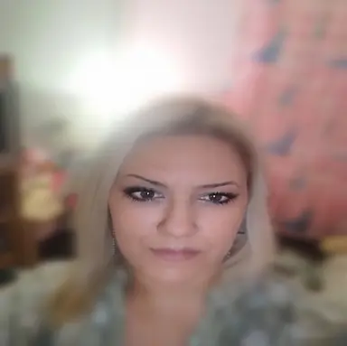 Bojana Kostadinović, komercijalista